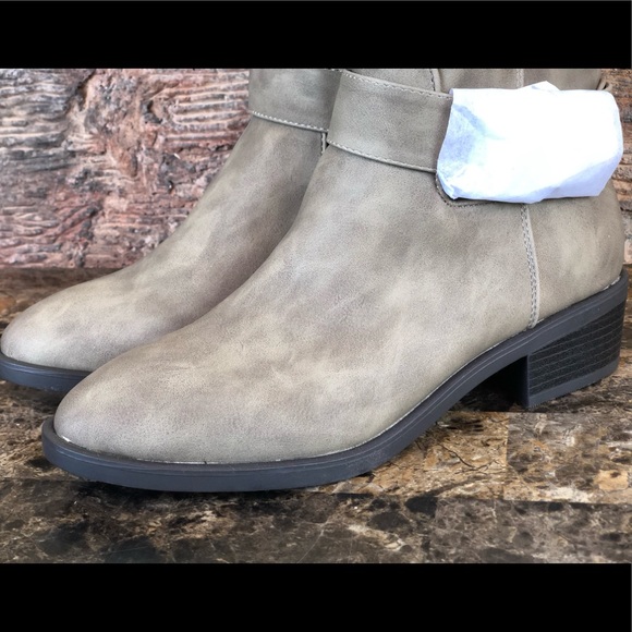 NEW  Madden Girl Wit Riding Boots - Picture 4 of 10